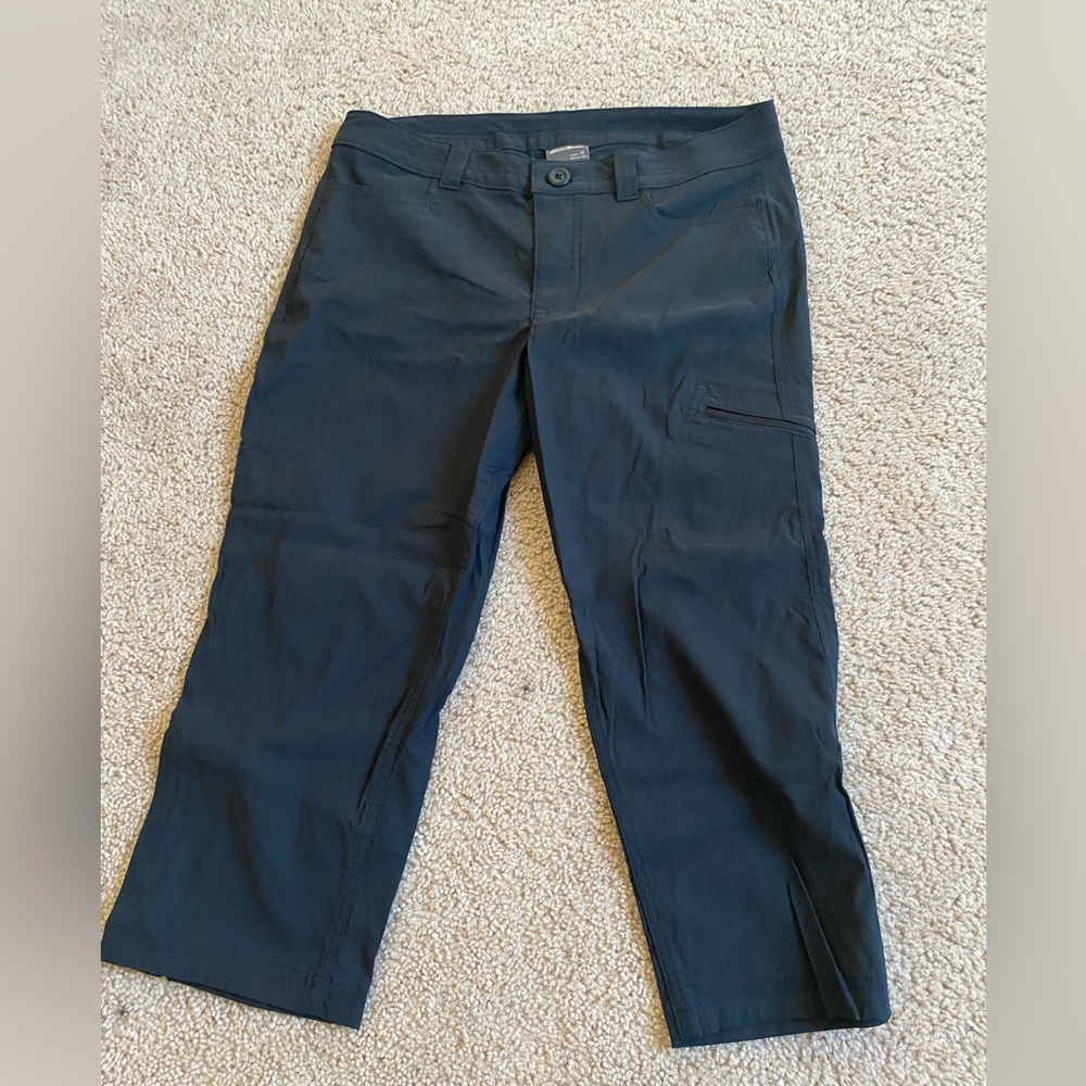Eddie Bauer Black Cropped Hiking Pants-size 10